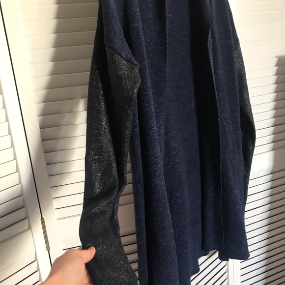 True Religion - Picture 5 of 5